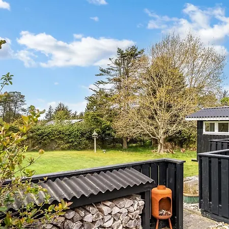 Gunhilde - 1-2km From The Sea By Interhome